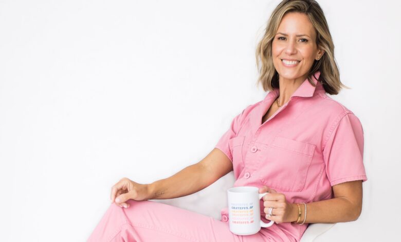 Interview: Author and Podcaster Suzanne Warye Shares Her Best Tips for a Sober Shift